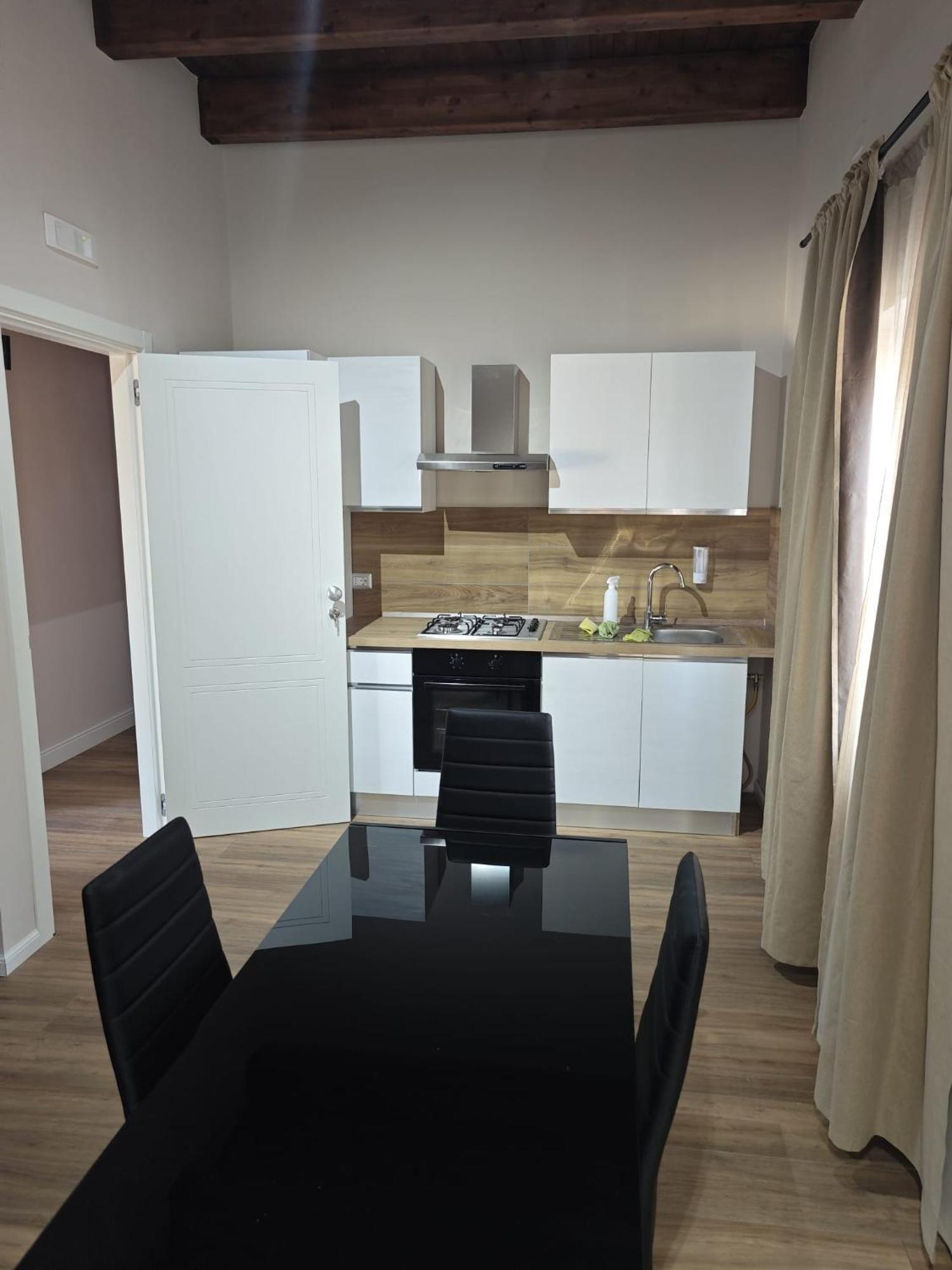 Celeste Home Center คาตาเนีย ภายนอก รูปภาพ
